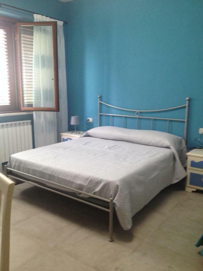B&B La Torre Rosello Bagian luar foto